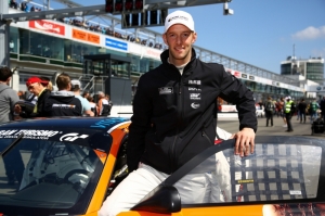 Christopher Brück: Sieg in der SP7 und Platz 3 in der VLN Meisterschaft